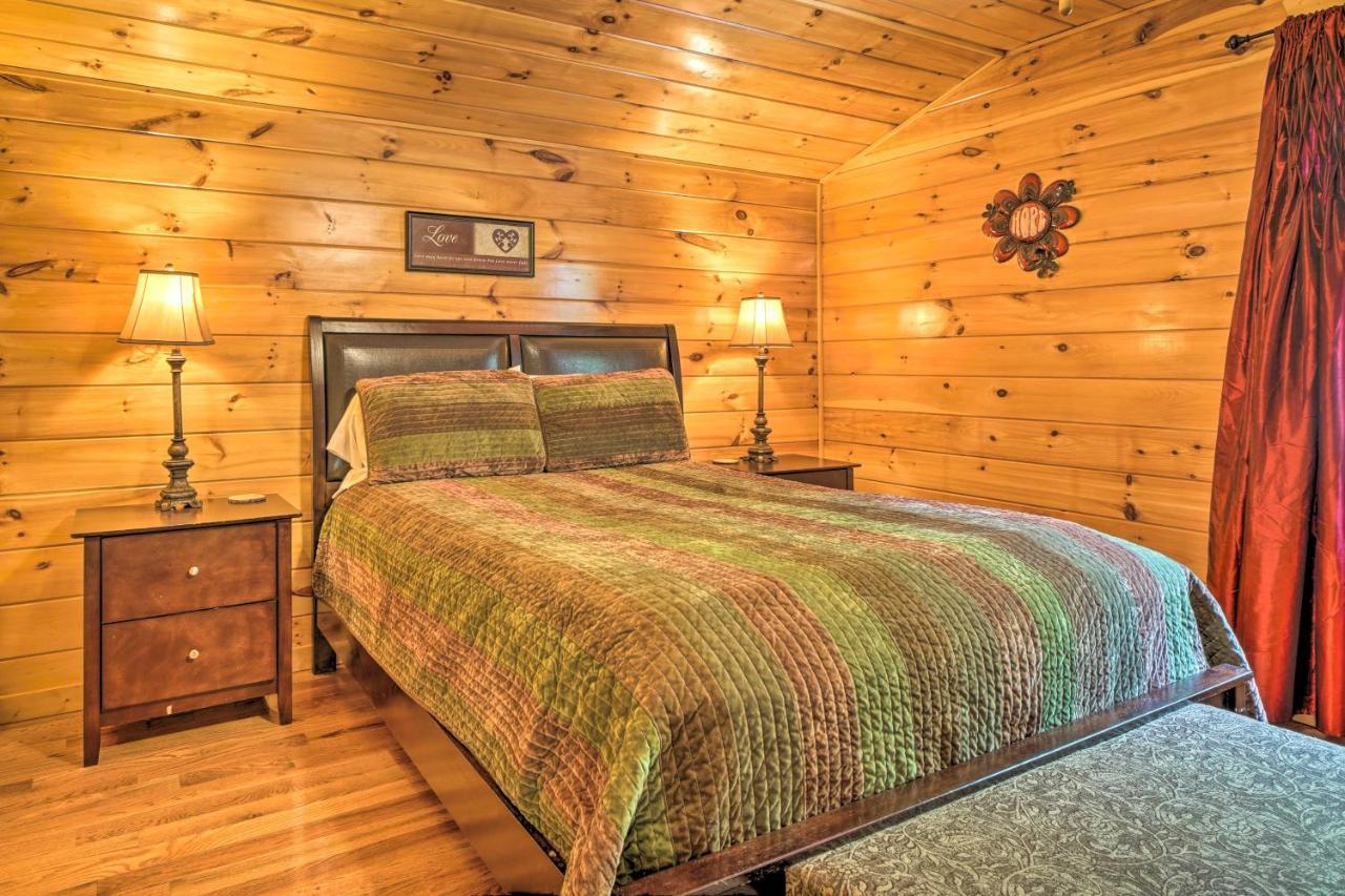 Pigeon Forge Cabin Sauna, Saltwater Pool And Views! Севьервилл Экстерьер фото